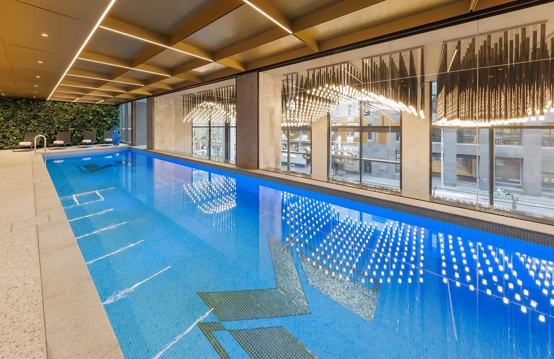 Meriton Suites Melbourne-1